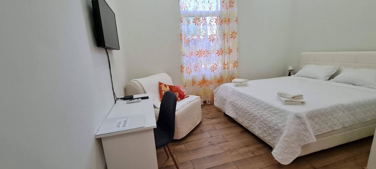 Kvija Rooms Subotica Exterior foto